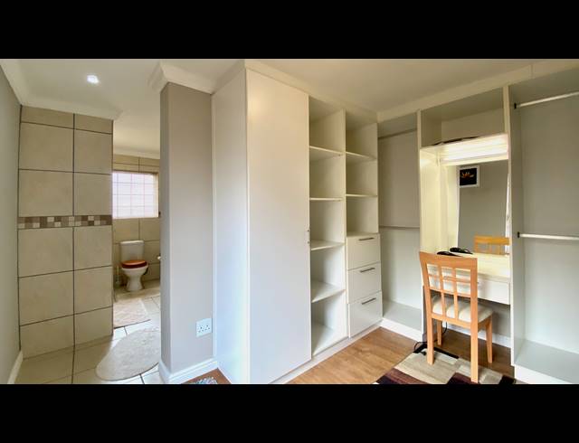 3 BEDROOM HOUSE FOR SALE IN PORT OWEN